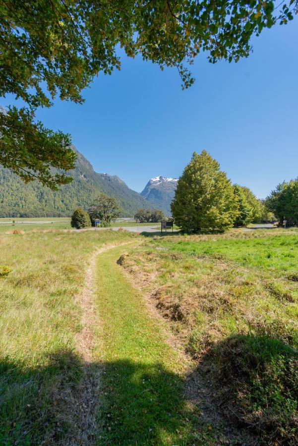 Eglinton Valley Camp Te Anau Downs Экстерьер фото